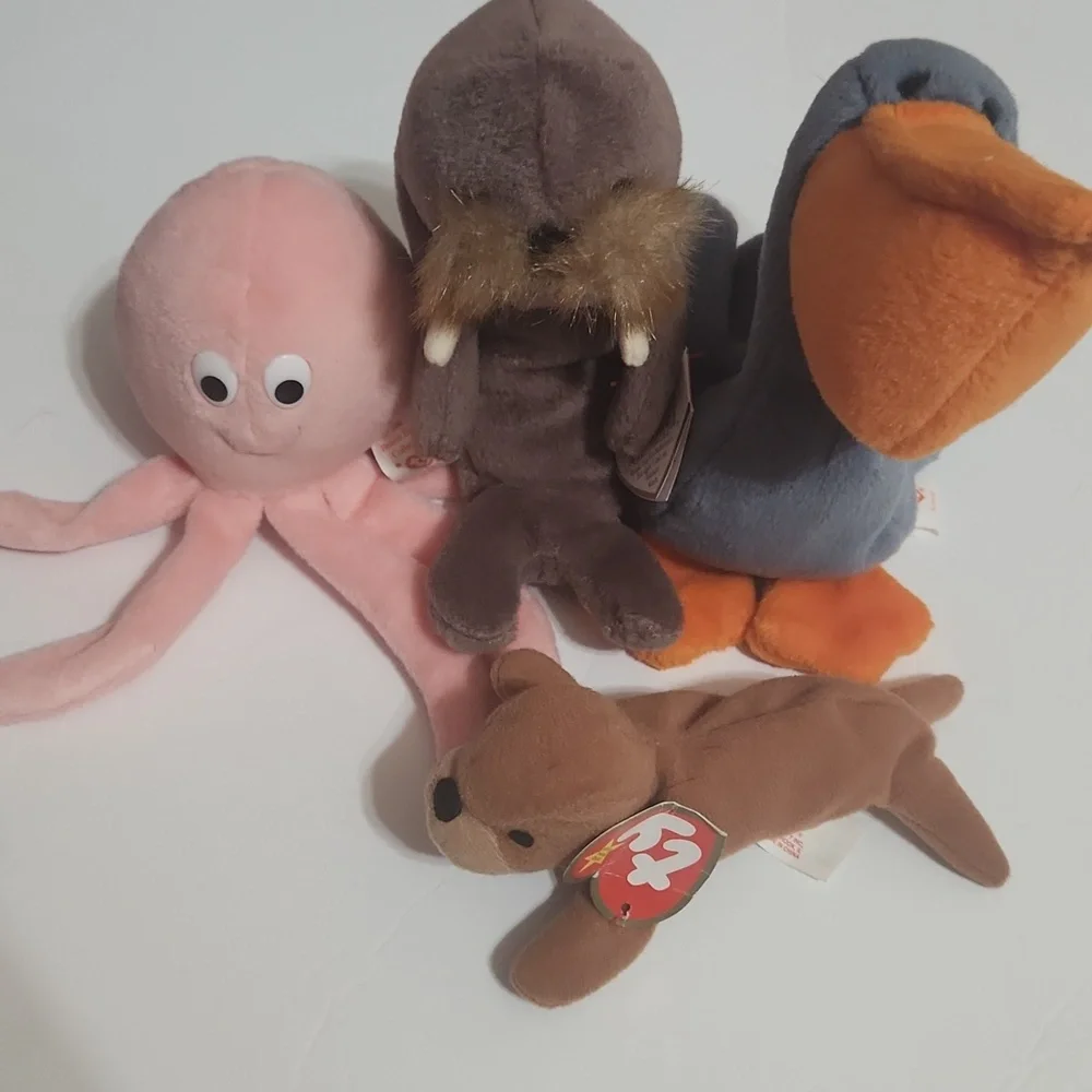 TY Beanie Babies Ocean Set, Inky, Jolly, Scoop, And Mini Tusk